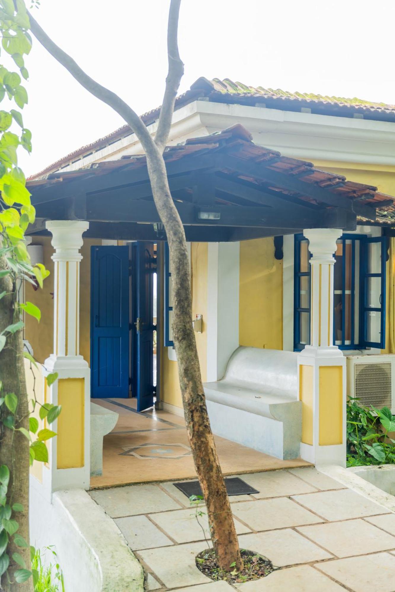 Wildflower Villas - All Villa Hotel, Family Run แคนโดลิม ภายนอก รูปภาพ